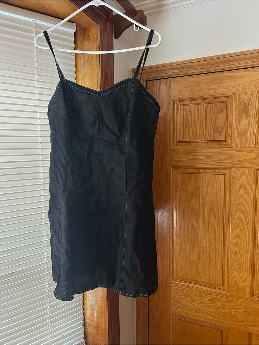 Vintage Gap 100% linen black dress size 12